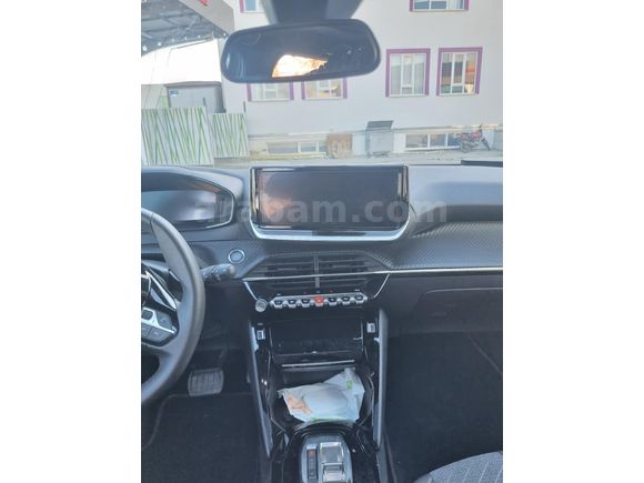 Sahibinden Peugeot 2008 1.2 PureTech Allure 2025 Model