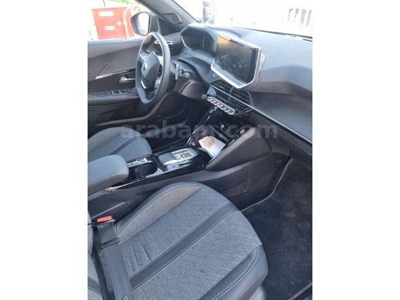 Sahibinden Peugeot 2008 1.2 PureTech Allure 2025 Model