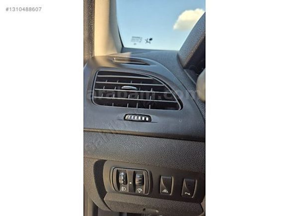 ATA'DAN MEGANE DİZEL OTOMATİK 12 AY TAKSİT İMKANI