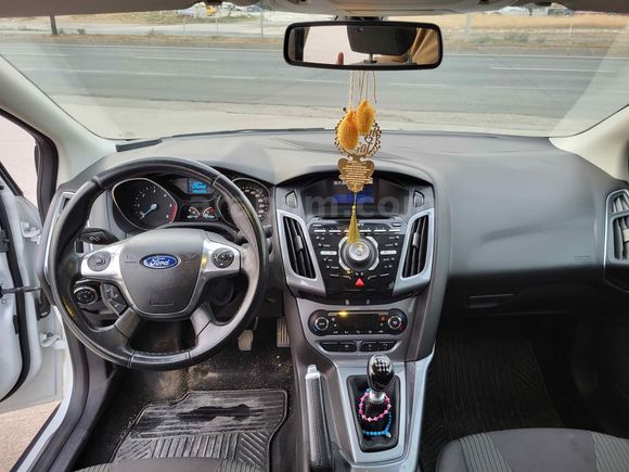 Sahibinden Ford Focus 1.6 TDCi Titanium 2012 Model  191.000 km Beyaz