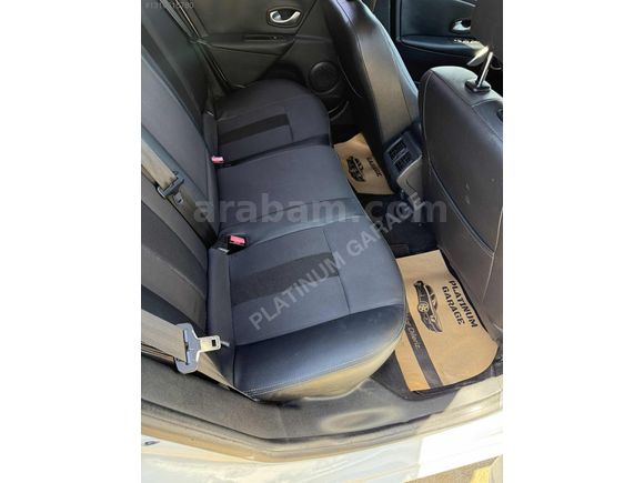 PLATINUM GARAGE'DEN MEGANE III