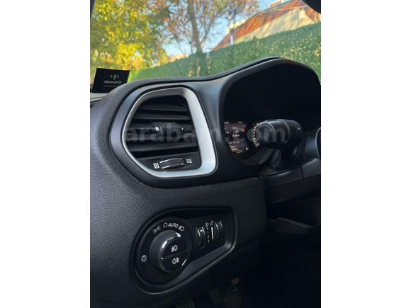 Sahibinden Jeep Renegade 1.6 MultiJet Limited 2015 Model