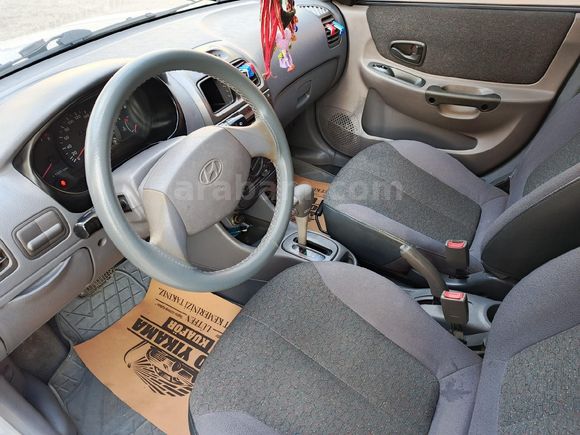 Sahibinden Hyundai Accent 1.3 2001 otomatik