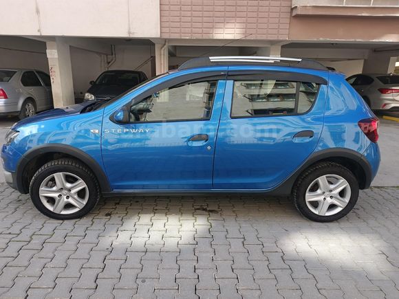 Sahibinden Dacia Sandero 1.5 dCi Stepway 2016 Model  227.000 km Mavi