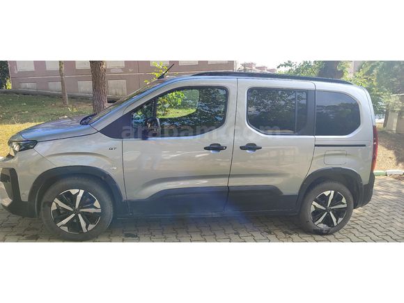 Sahibinden Peugeot Rifter 1.5 BlueHDI GT 2025 Model
