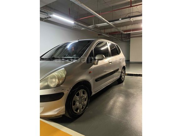 Bayan Hemşireden Dikkatle Kullanılmış Honda Jazz