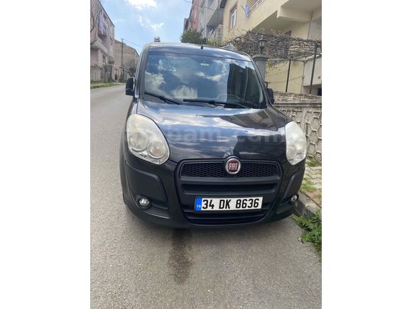 Sahibinden Fiat Doblo Combi 1.6 Multijet Premio Black 2014 Model İstanbul 174.000 km Siyah
