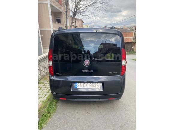 Sahibinden Fiat Doblo Combi 1.6 Multijet Premio Black 2014 Model İstanbul 174.000 km Siyah