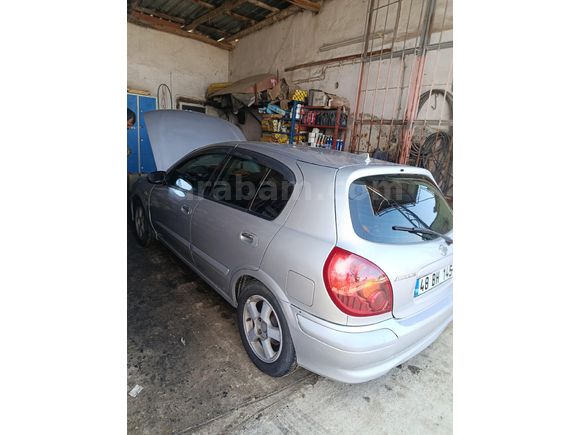 Sahibinden Nissan Almera 1.8 Luxury 2001 Model
