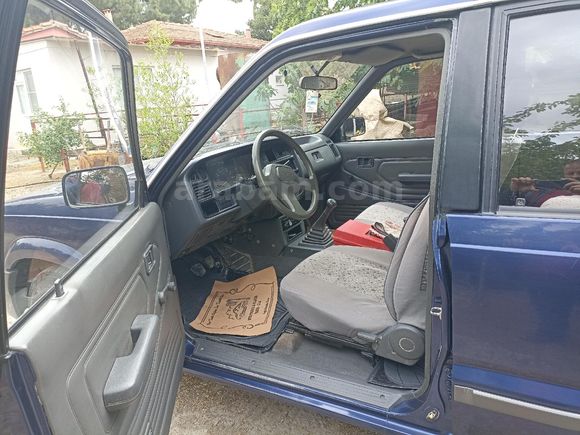 Sahibinden Mazda B2500 2.5 D 1997 Model