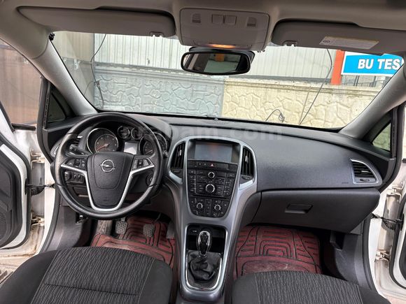 Sahibinden Opel Astra 1.3 CDTI Sport 2013 Model