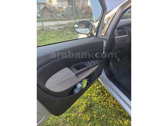 Sahibinden Fiat Linea 1.3 Multijet Active Plus 2011 Model  195.660 km Gri (metalik)