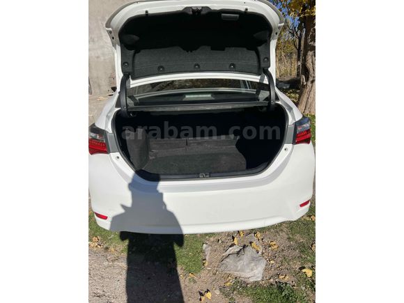 Sahibinden Toyota Corolla 1.4 D-4D Touch 2018 Model 