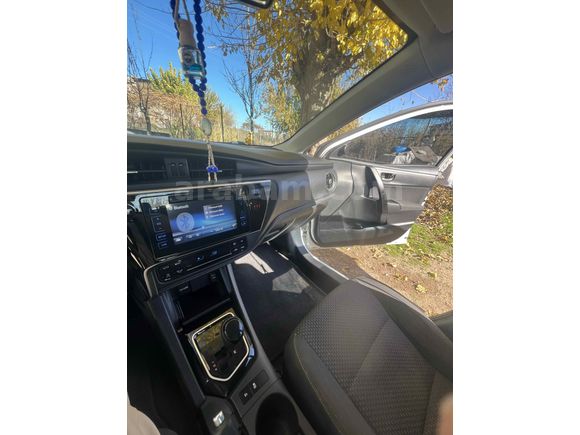 Sahibinden Toyota Corolla 1.4 D-4D Touch 2018 Model 