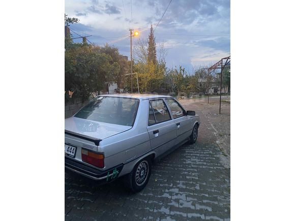 Sahibinden Renault R 9 1.4 Broadway Spring 1992 Model 
