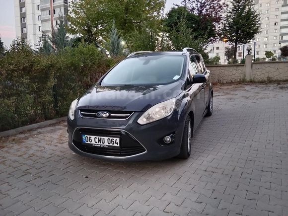 Sahibinden Ford C-Max 1.6 TDCi Titanium Grand 2011 Modeli