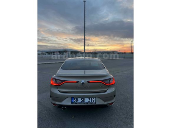 Sahibinden Renault Megane 1.5 dCi Icon 2016 Model 