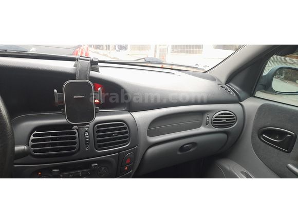 Sahibinden Renault Megane 1.6 RXT 2001 Model 
