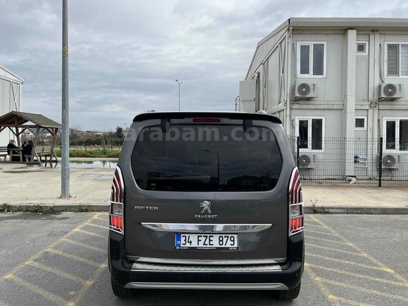 2022  RİFTER ALLURE 82.500 KM
BOYASIZ DEĞİŞENSİZ TRAMERSİZ 