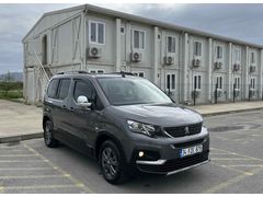 2022  RİFTER ALLURE 82.500 KM
BOYASIZ DEĞİŞENSİZ TRAMERSİZ 