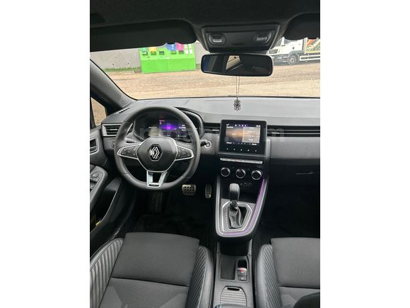Memurdan Renault Clio 1.0 TCe Techno Esprit Alpine 2023 Model 