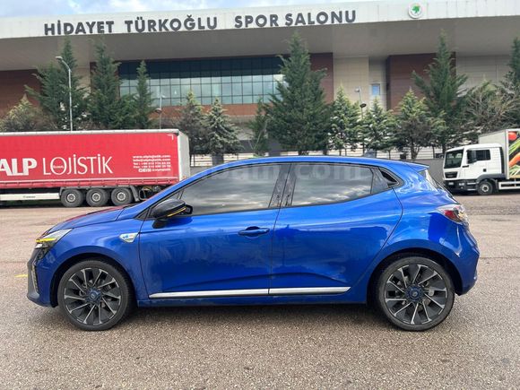 Memurdan Renault Clio 1.0 TCe Techno Esprit Alpine 2023 Model 