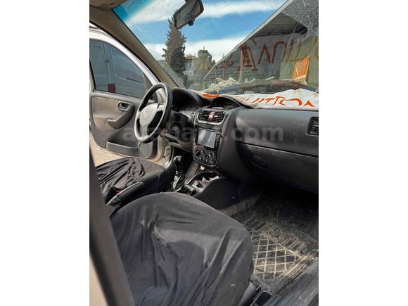 Sahibinden Opel Combo 1.3 CDTI Comfort 2006 Model 