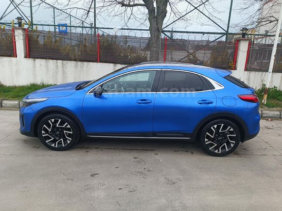 Sahibinden Kia XCeed 1.5 T-GDI Elegance 2025 Model