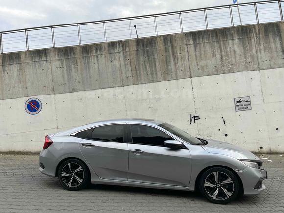 Sahibinden Honda Civic 1.5 i-VTEC Executive Plus 2019 Model 