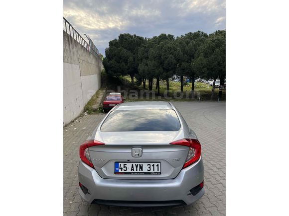 Sahibinden Honda Civic 1.5 i-VTEC Executive Plus 2019 Model 