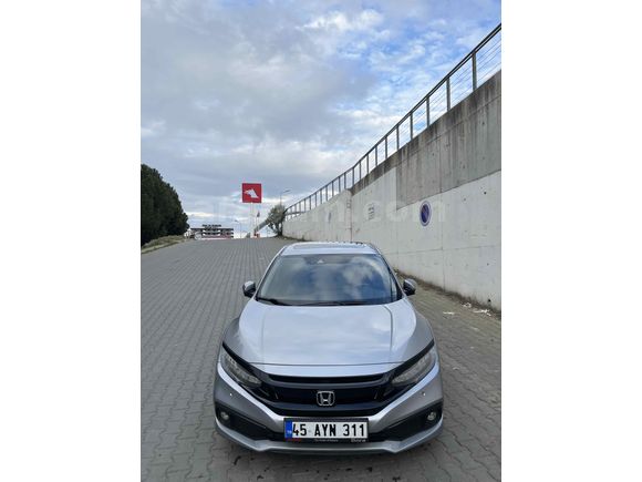 Sahibinden Honda Civic 1.5 i-VTEC Executive Plus 2019 Model 