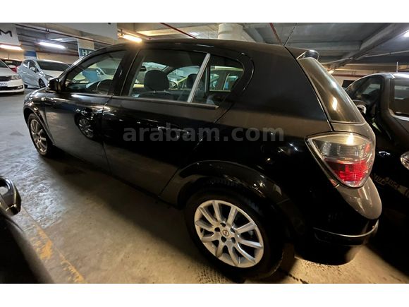Sahibinden Opel Astra 1.3 CDTI Essentia 2012 Model  110.000 km Siyah