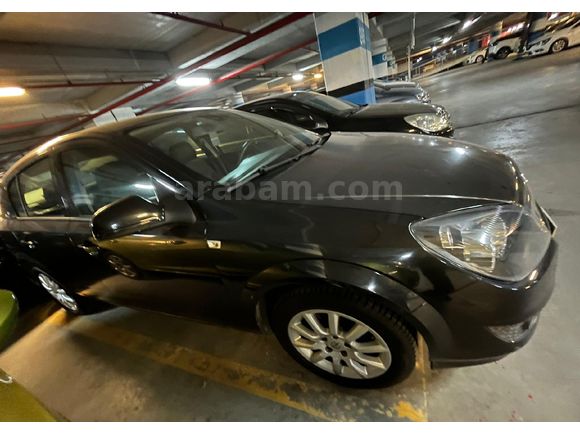 Sahibinden Opel Astra 1.3 CDTI Essentia 2012 Model  110.000 km Siyah