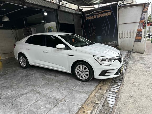 HATASIZ BOYASIZ 2021 MEGANE