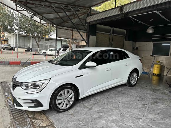 HATASIZ BOYASIZ 2021 MEGANE