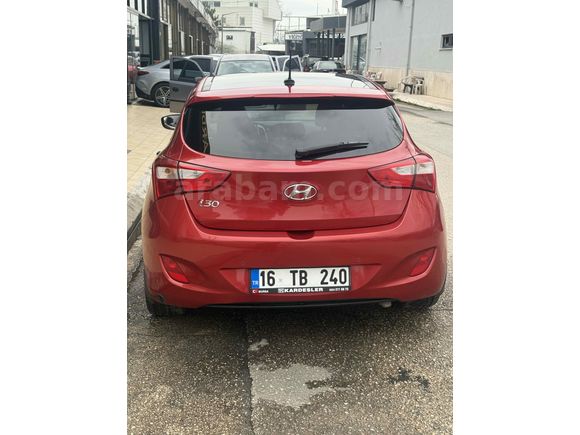 Galeriden Hyundai i30 1.6 GDi Elite 2015 Model Bursa