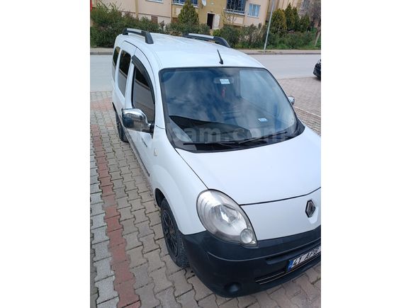 Sahibinden Renault Kangoo Multix 1.5 dCi Expression 2010 Model  322000 km Beyaz