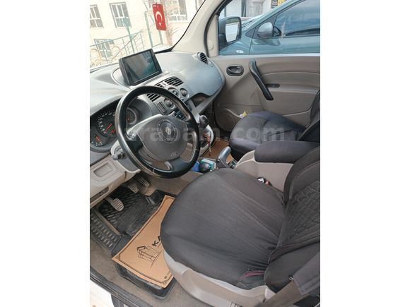Sahibinden Renault Kangoo Multix 1.5 dCi Expression 2010 Model  322000 km Beyaz