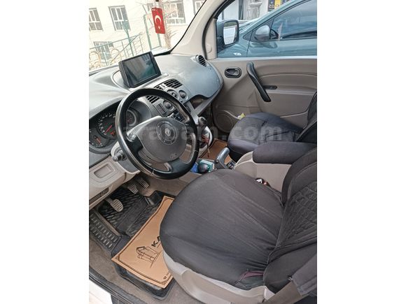 Sahibinden Renault Kangoo Multix 1.5 dCi Expression 2010 Model  322000 km Beyaz