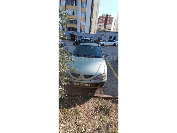 Sahibinden Renault Megane 1.4 RTA 2001 Model