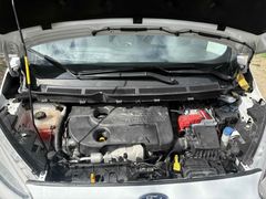 Sahibinden Ford Tourneo Courier 1.6 TDCi Titanium 2017 Model 