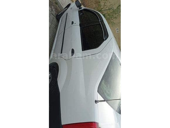 Sahibinden Dacia Logan 1.6 Laureate 2005 Model