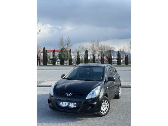 Sahibinden Hyundai i20 1.2 MPI Team 2009 Model