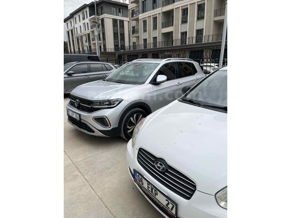 Sahibinden Volkswagen T-Cross 1.0 TSI Style 2025 Model 