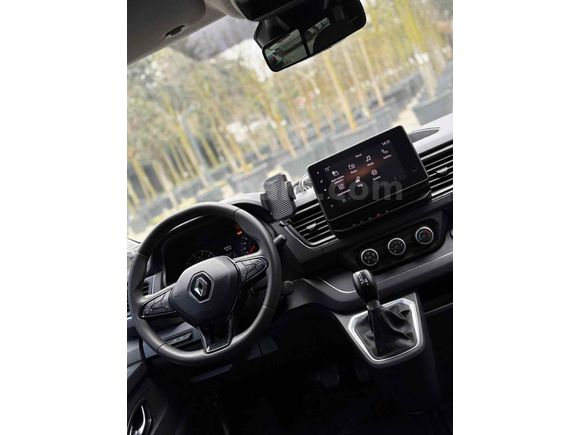 Sahibinden Renault Trafic 2.0 DCI Grand Confort 2023 Model 