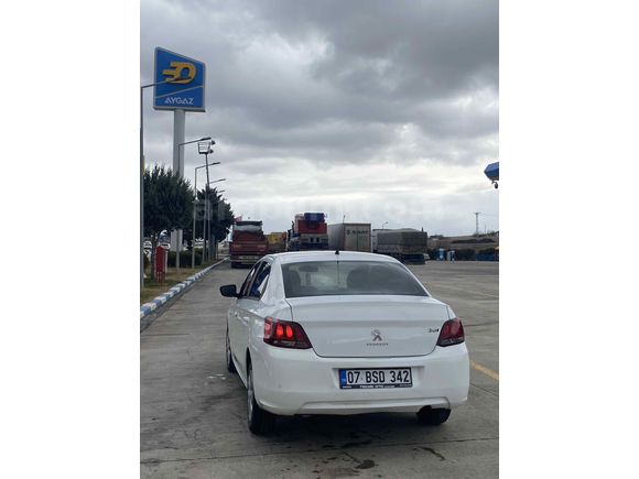 Memurdan 18 çıkışlı değişensiz acil satılık 