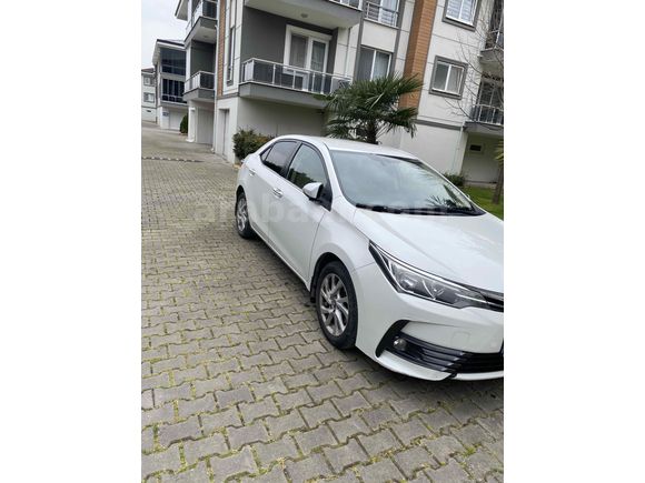 Sahibinden Toyota Corolla 1.6 Advance 2017 boyasız-değişensiz