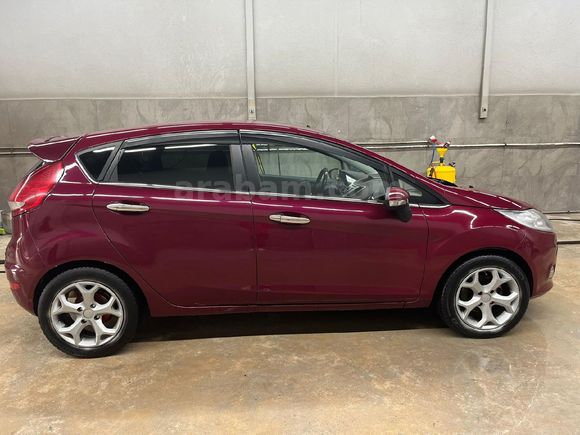 Sahibinden Ford Fiesta 1.4 Titanium 2009 Model