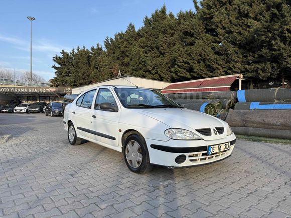 Sahibinden Renault Megane 1.6 RTA 2000 Model 