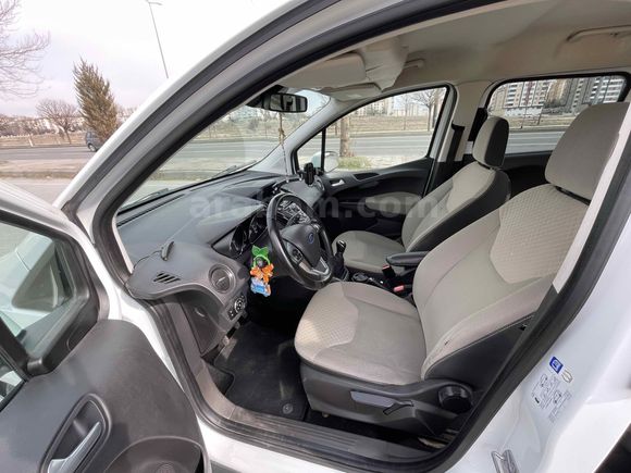 77 binde JB8 Otomobil ruhsatlı 1.6 Titanyum 95 hp   